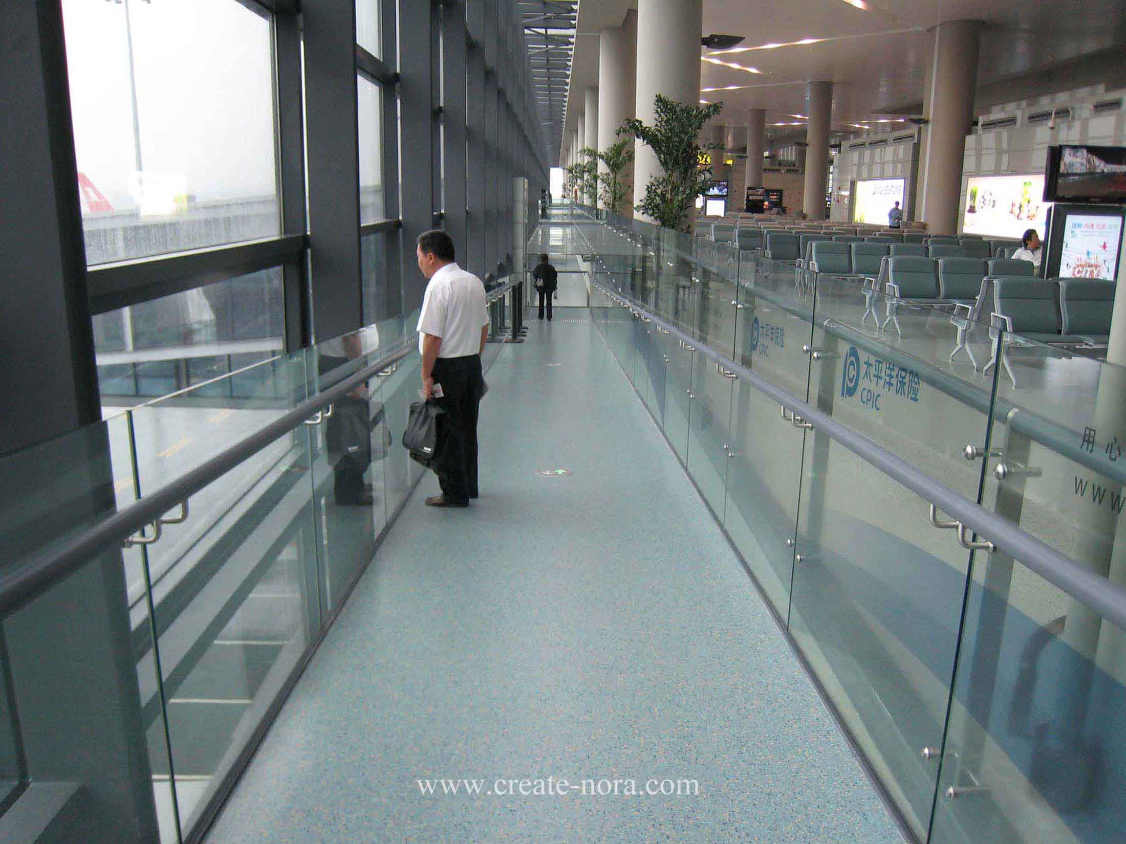 the photo of nora rubber flooring in Hongqiao Airport T2 11